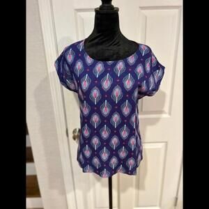 Pink Republic Blue Short Sleeved Half Zipper Back Blouse Size Medium